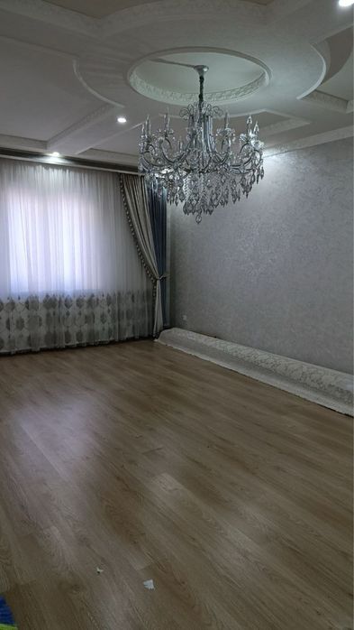 Янги Хаятский р-н/ 2 этажный дом/ 5 ком/ дом/ участок