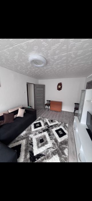 SINAIA Inchiriez apartament 2 camere