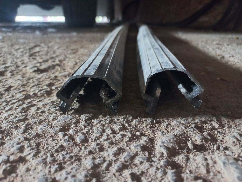 Уплотнительная резина на ворота Doorhan