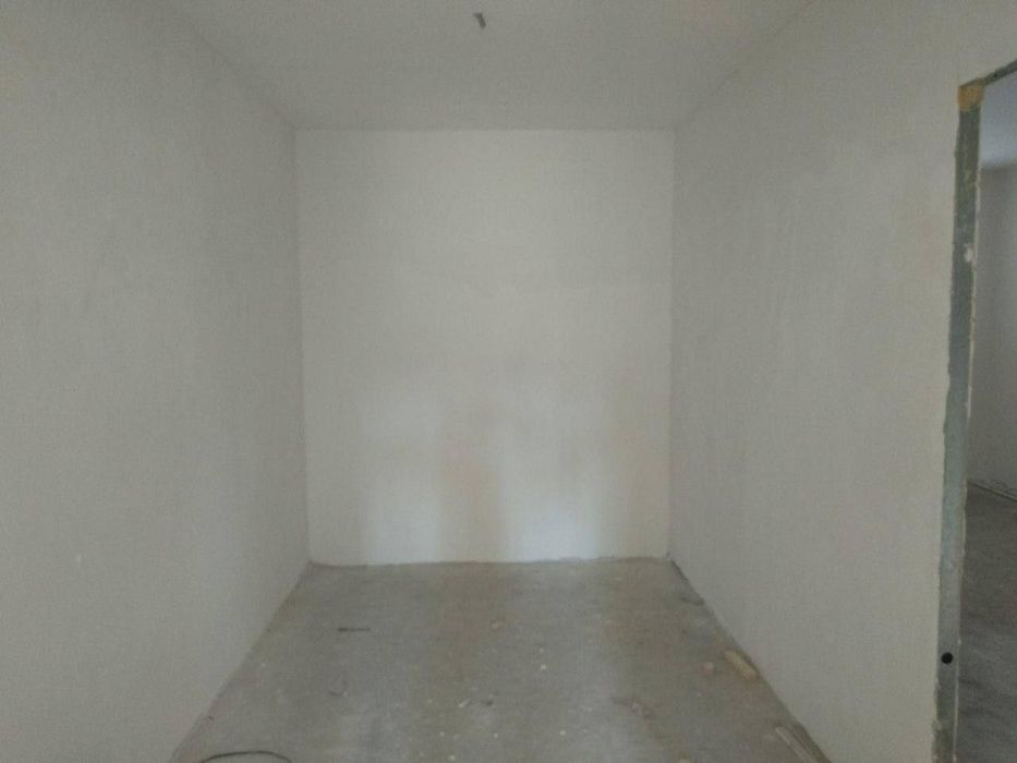 Продантся не жилое помещение Мирабадский район  305м²