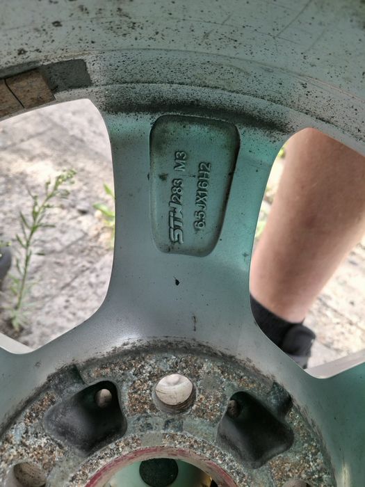 Продам диски с резиной