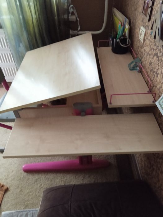 Растущая парта со стулом