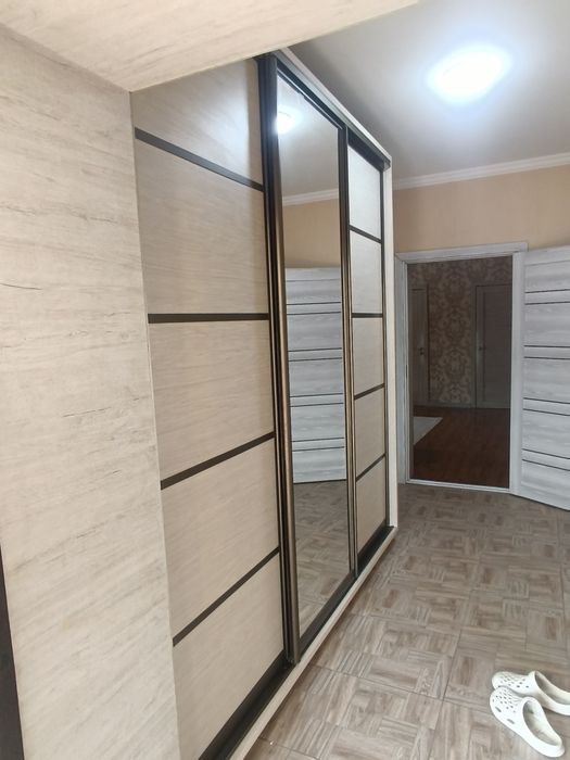 Шкаф продаётся.02