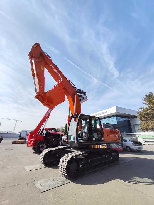 Гидравлический экскаватор Hitachi ZX330-5A