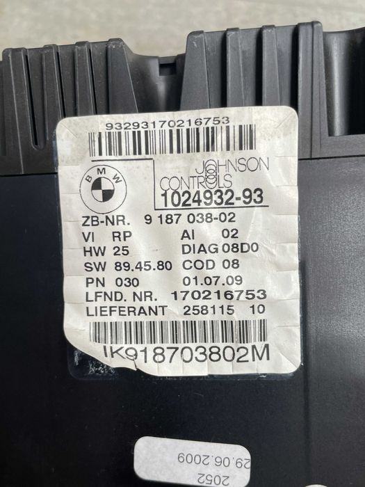 Ceasuri de bord Bmw seria 1 E81/E82/E87 benzina cod 9187038