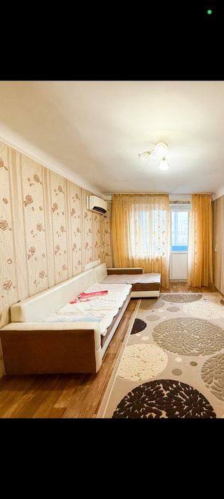 Срочно продам диван