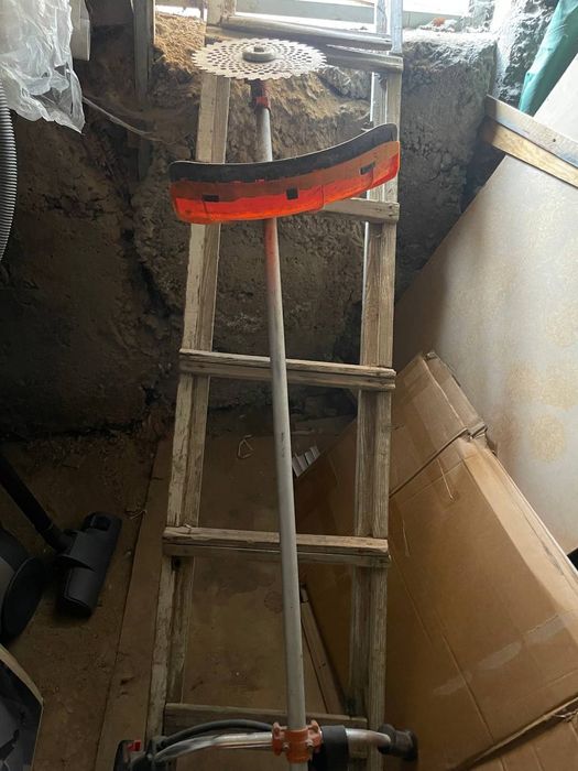 Gazonakasilka binzinli