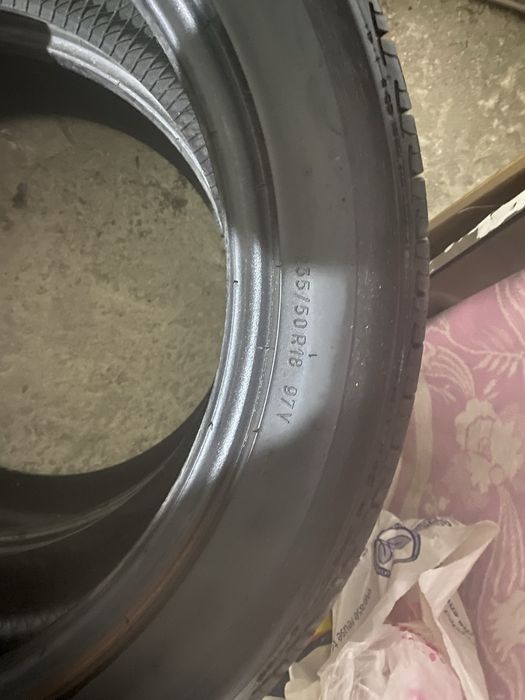 Гуми Uniroyal 235/50/18 всесезонни