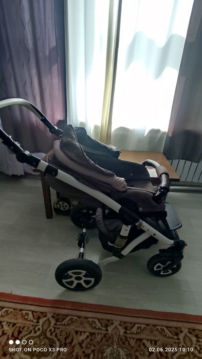 Продам коляску "ADEMIX".