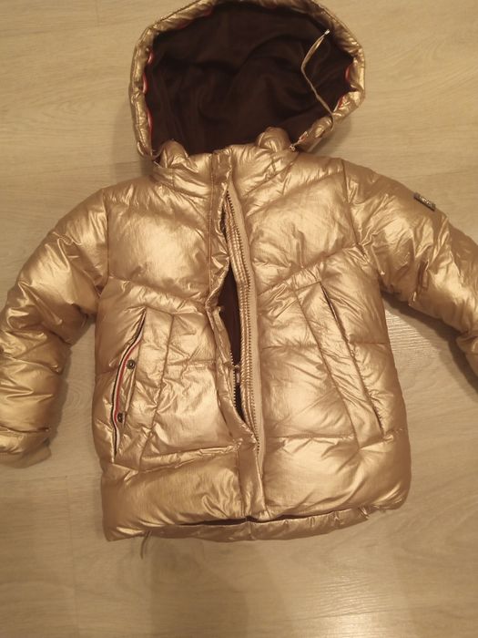 Продаются детская куртка