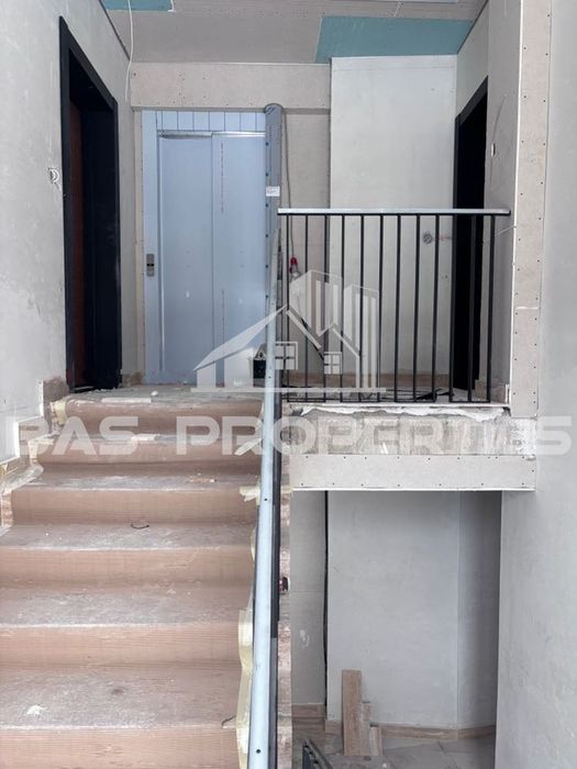 2-стаен апартамент с двор в Горна баня, София