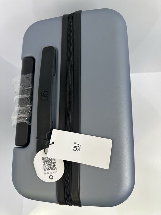 продается чемодан