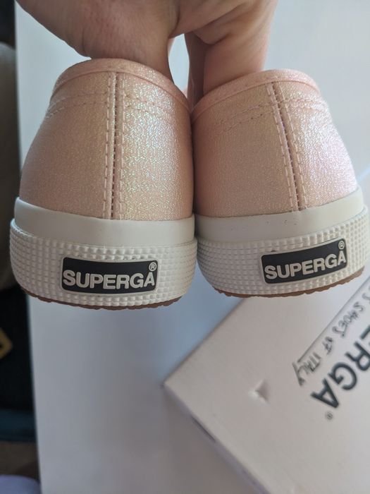 Дамски перлено-брокатени кецове Superga