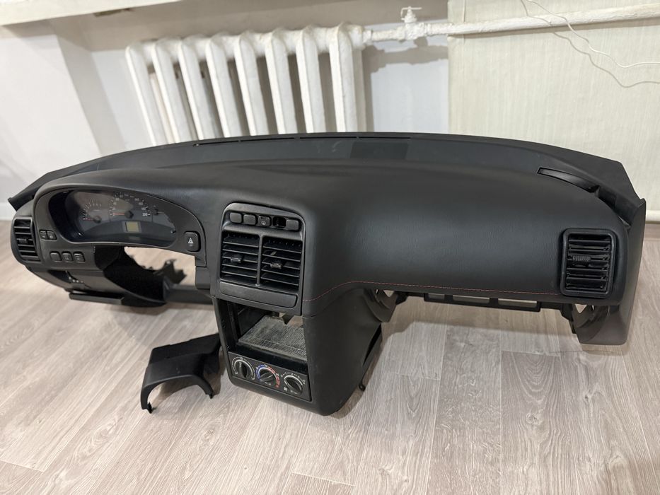 Продам панель ваз