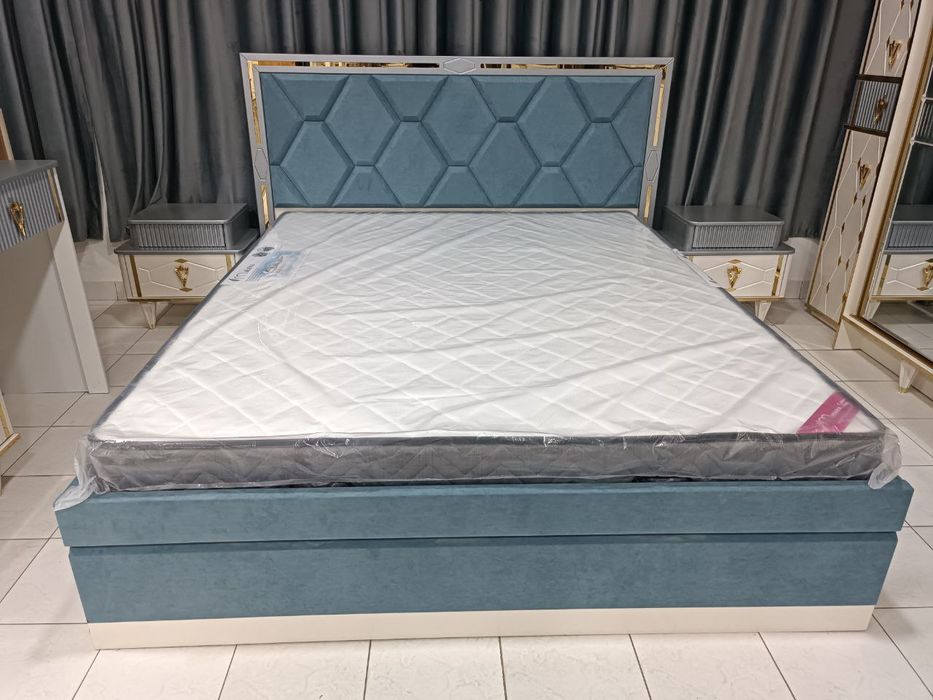 Matras yengi va restavratsiya hizmati bor