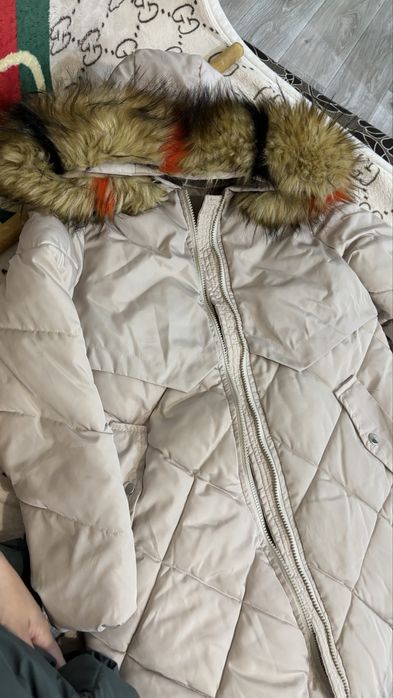 Продам зимнюю куртку