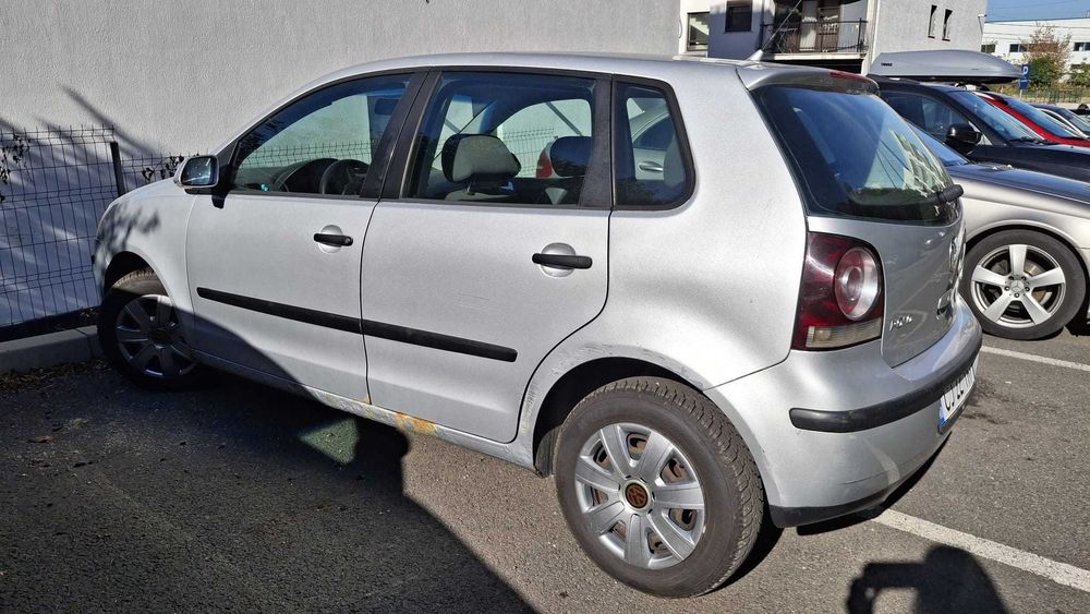 Vând Volkswagen Polo, benzina, motor 1.4, 2006, 189000 km