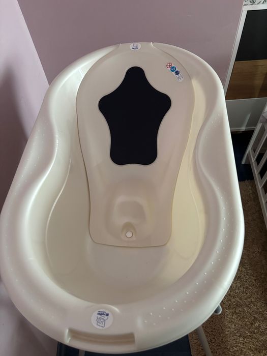 Ваничка със стойка