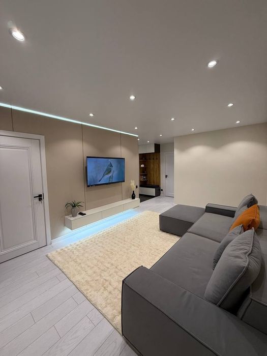 Продается 3в4 ком квартира, ориентир: Спорткомплекс Умид, 70м²