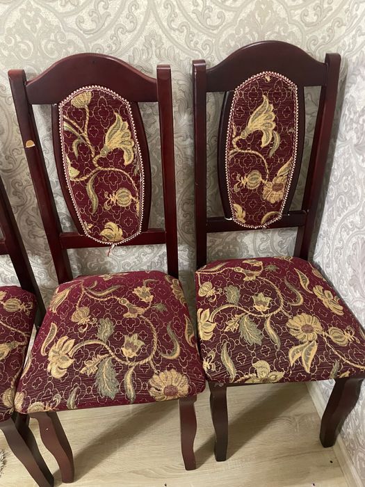 Стулья продаются