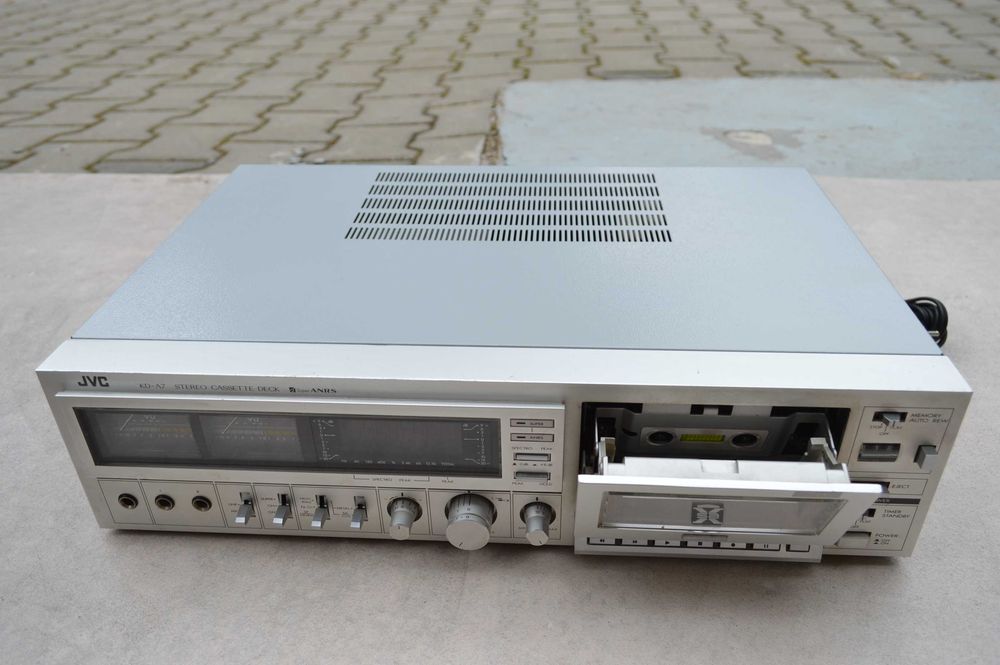 Deck JVC model KD A 7