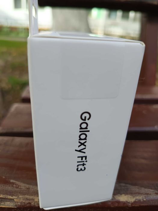 Vând ceas Galaxy fit3