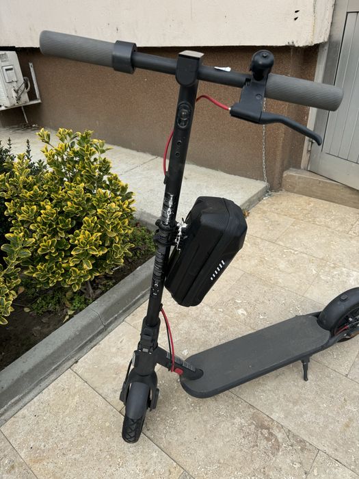 Trotineta electrica XIAOMI Scooter 4, 10 inch, pliabila