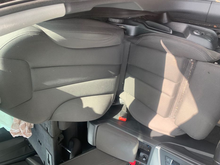 Audi A4 2.0tdi multitronik 2016г