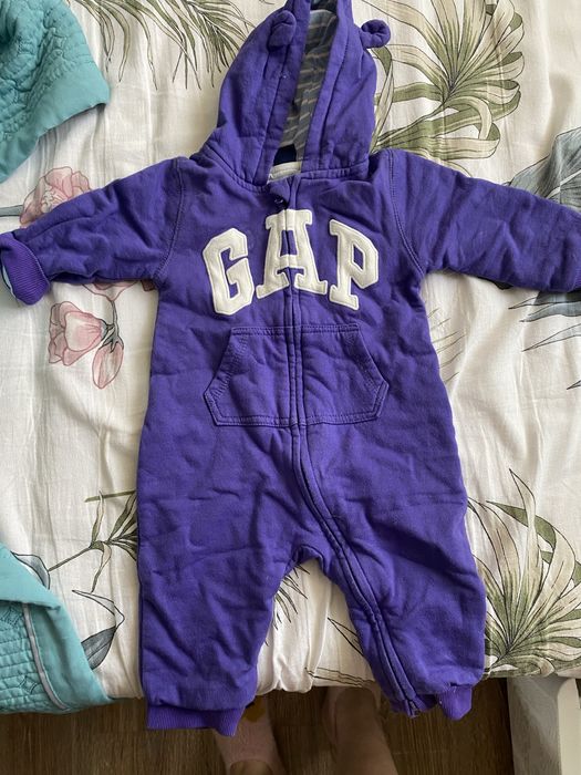 Продам детскую одежду от 0 до 6 месяцев