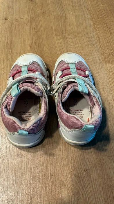 Sandale panzate tip pantof pentru fetita Geox, marime 22, culoare roz, in stare foarte buna !