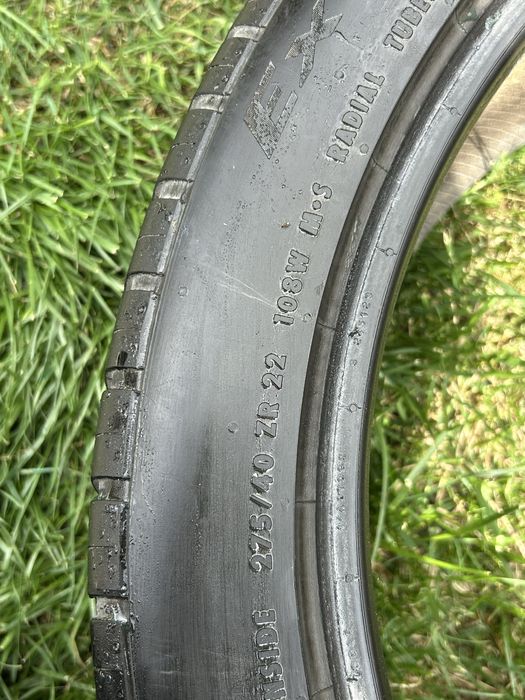 Continental 275/40/22