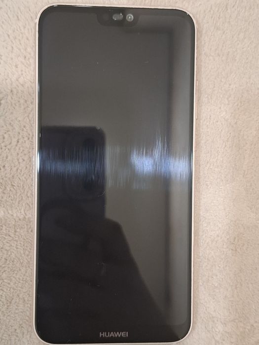Продам Huawei p20 lite