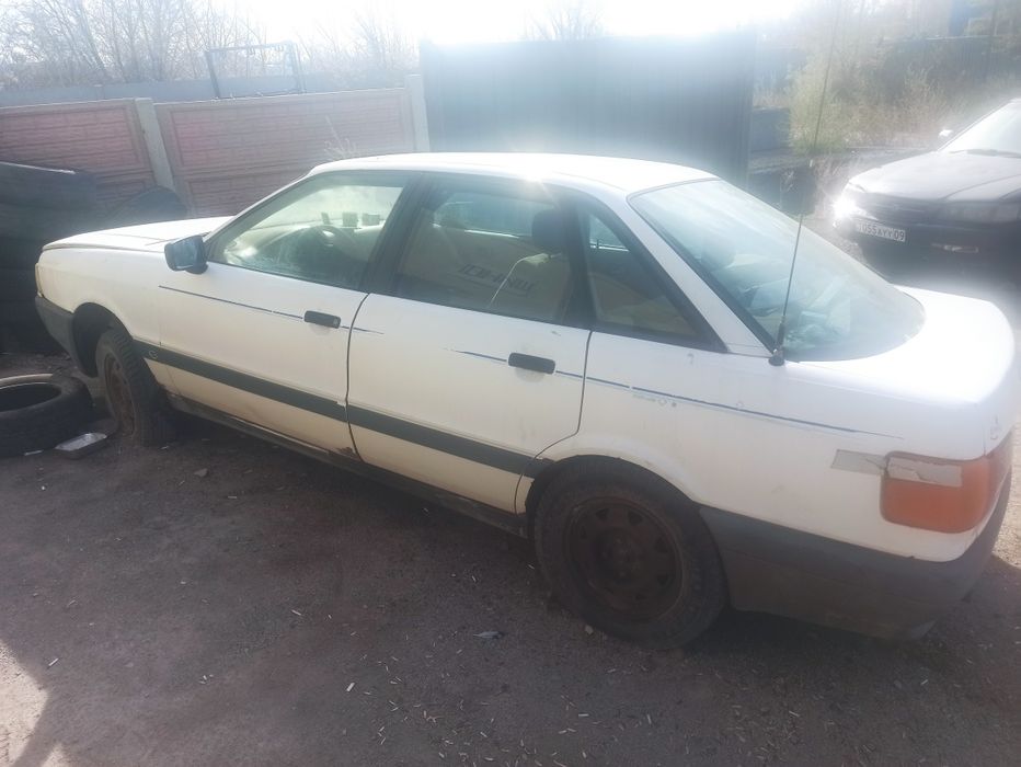 Продам Ауди 80..
