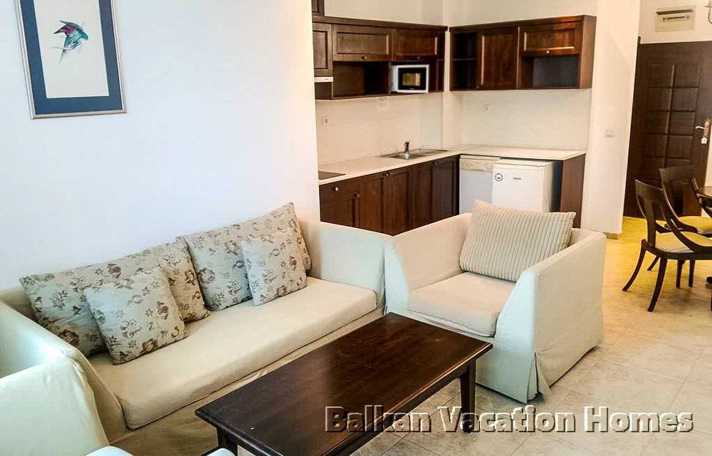 Продава се Тристаен апартамент в Обзор - 113 кв.м за 510 €/кв.м - Снимка #5