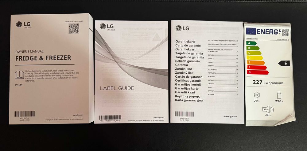 Хладилник с горен фризер LG GTBV38PZGKD - 172 см