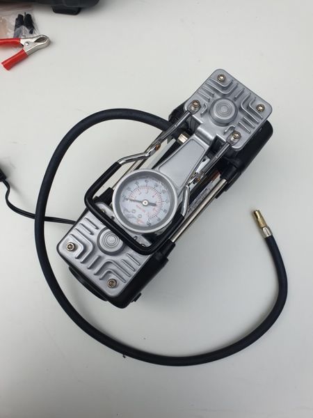 Compresor auto metalic cilindru dublu 12v