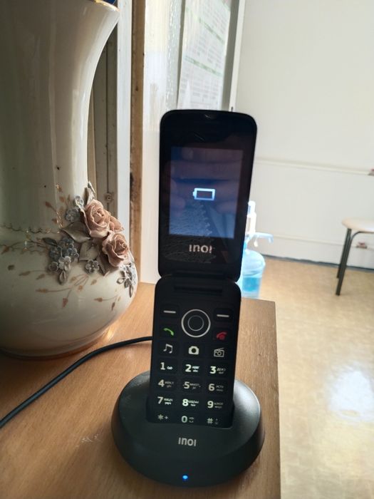 INOI кнопочный телефон