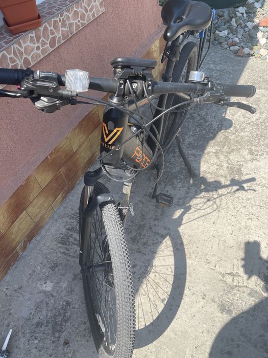 Vand bicicleta Semi-Electrica