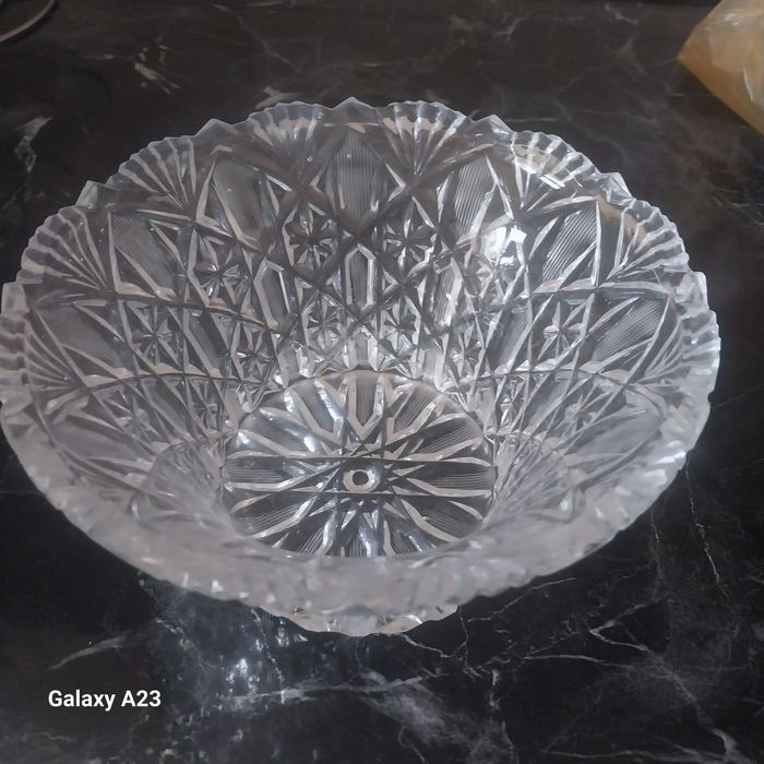 Вазы хрустальные