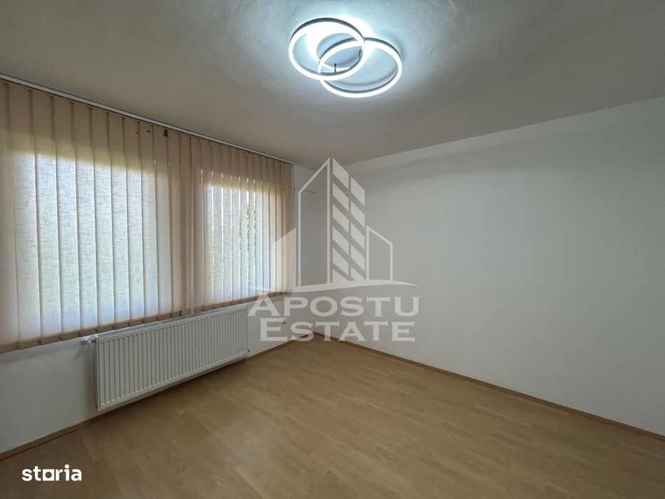 Spatiu pentru birouri, 200 mp, 5 camere decomandate, Sagului Timisoara