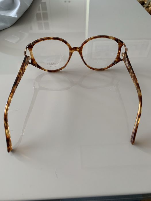 Слънчеви / диоптрични оригинални рамки NINA RICCI