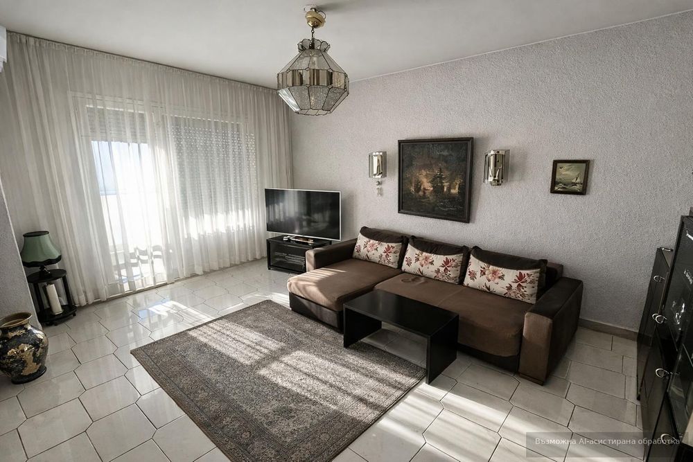 Продава се Тристаен апартамент в Пловдив, Тракия - 90 кв.м за 871 €/кв.м - Снимка #1
