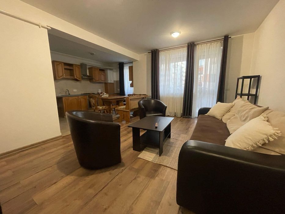 Apartament cu 2 camere de închiriat