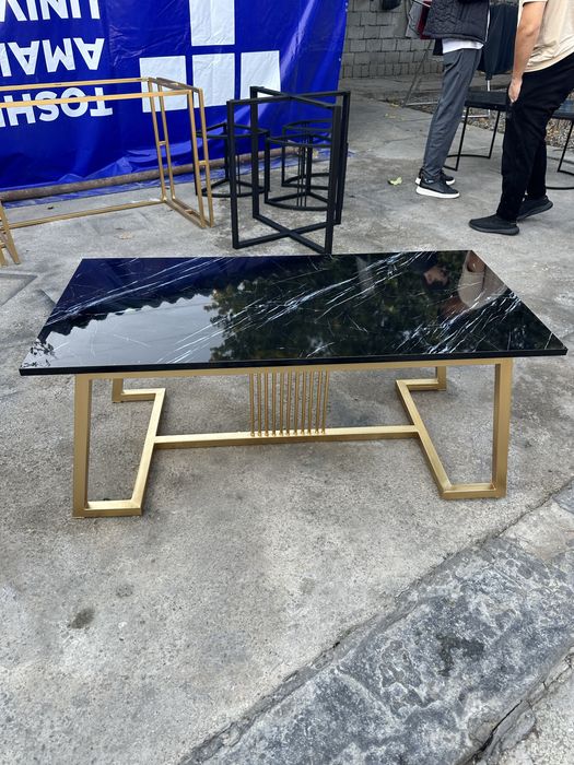 Журнальный столик в стиле лофт