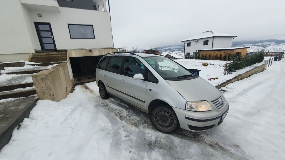 VW Sharan 2008, 20,140 cai