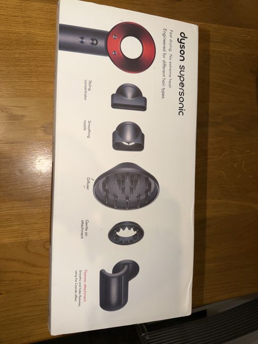 Нов сешоар Dyson