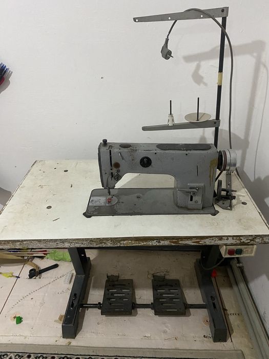 Швейная машина машинка