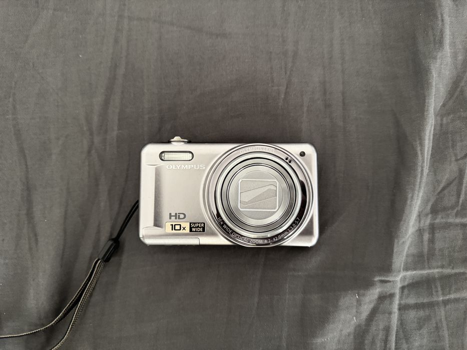 Olympus VR-310.