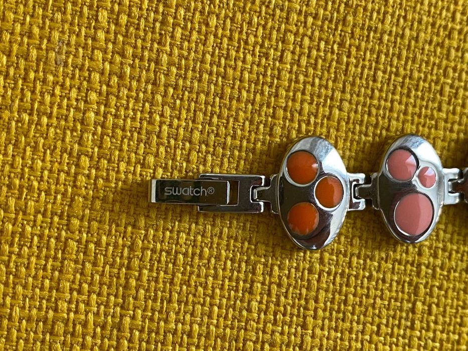 Дамска Гривна Swatch