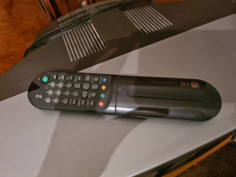 Телевизор LG 21' за сателитна/кабелна телевизия